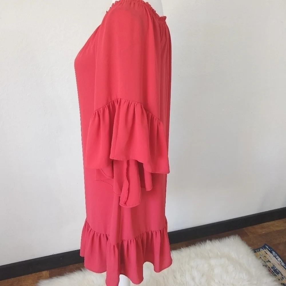 SALE 🛍️ 𝅺WHBM Flutter Sleeves Midi Dress Womens size XS